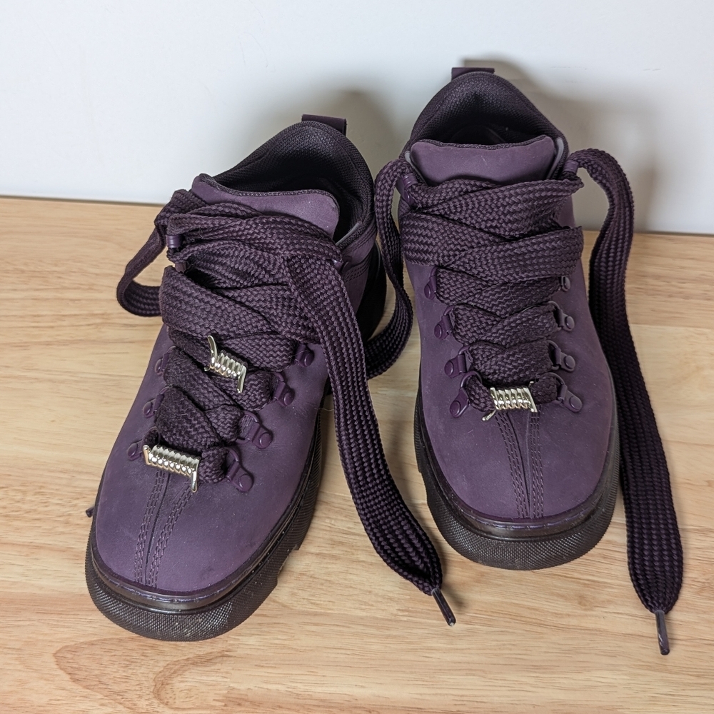 Burberry Women'sPurple Aubergine Lace-Up Leather Trek Ankle Boots, Brand Size 39 - Picture 3 of 9